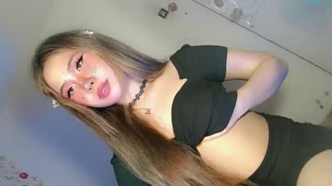 Snapshot of tight_elliana chatting on 04.28.26 tight_elliana online show from 04.28.26