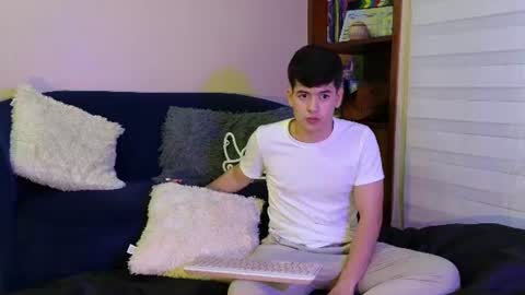Snapshot of tightncuteass chatting on 07.29.26 Camilo online show from 07.29.26