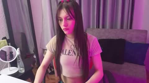 Snapshot of tiinajonus_ chatting on 02.18.26 tiinajonus_ online show from 02.18.26