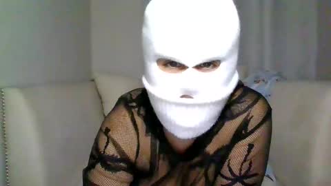 tiinkerbell26 online show from 02.11.25
