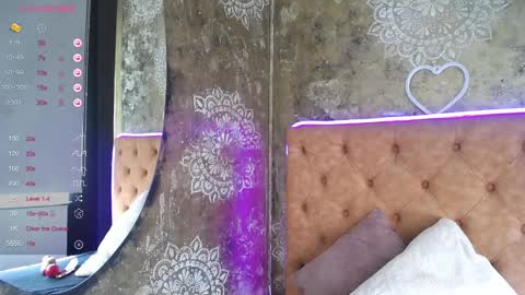 TILA TEQUILA online show from 02.15.25