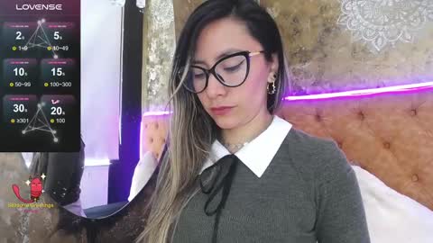 TILA TEQUILA online show from 02.26.25