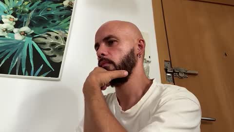 Snapshot of tim_beard chatting on 09.14.25 Tim Beard online show from 09.14.25