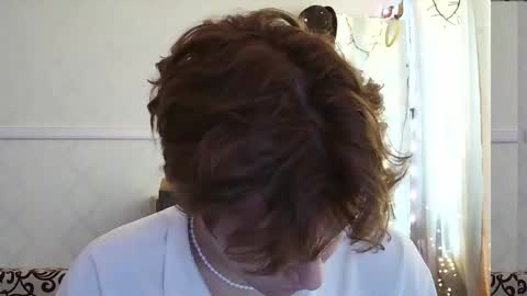 Snapshot of timbunnyy chatting on 02.10.26 Wille online show from 02.10.26