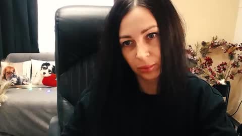 Luisa online show from 10.07.25