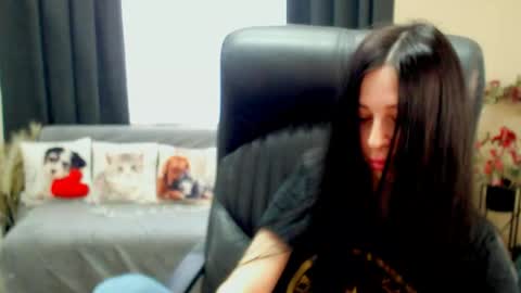 Luisa online show from 05.07.26