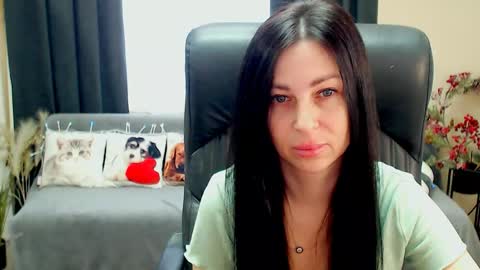 Luisa online show from 05.25.26