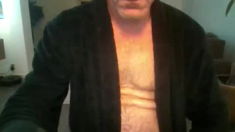 Snapshot of times20 chatting on 12.15.25 times20 online show from 12.15.25