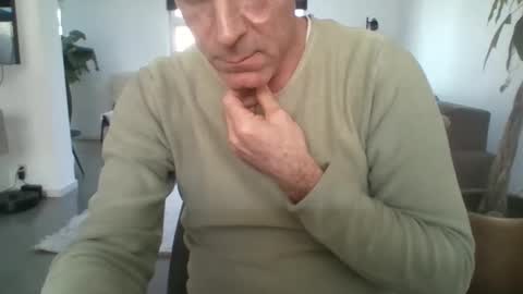 Snapshot of times20 chatting on 03.03.26 times20 online show from 03.03.26