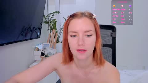 Snapshot of timissi chatting on 03.09.25 Timis but I prefer you whisper to my ear my girl online show from 03.09.25