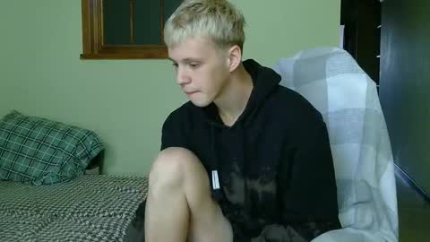 Snapshot of timkinky chatting on 10.20.25 Tim WhiteS online show from 10.20.25