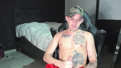 Snapshot of timothy_eliot chatting on 11.14.25 wanna play bareback uncut colombian couple new twink bbk online show from 11.14.25