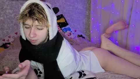 Snapshot of timothy_fox chatting on 05.15.26 Timothy Fox online show from 05.15.26