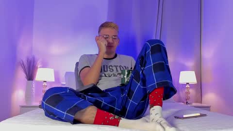 timi  jones online show from 12.19.24