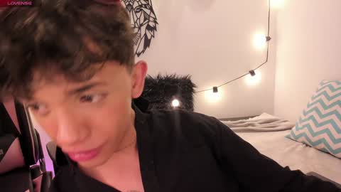 Timothy 21 years old online show from 01.14.25