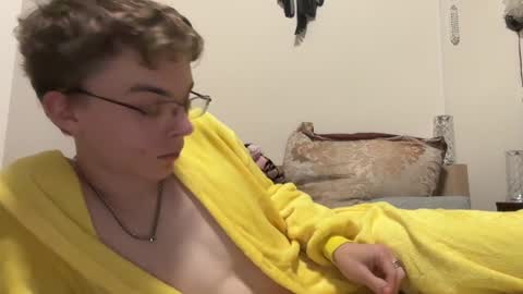 Snapshot of timveret chatting on 01.27.25 Wizard online show from 01.27.25