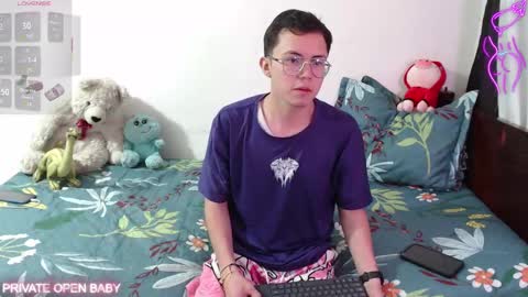 Snapshot of tina_n_charlie chatting on 10.16.25 Tina N Charlie online show from 10.16.25