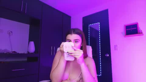 Snapshot of tinaajones_ chatting on 02.19.26 Tina online show from 02.19.26