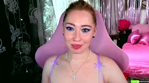 Snapshot of tinabrook chatting on 07.10.26 Tina online show from 07.10.26