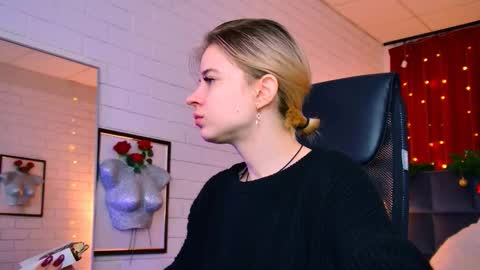 Tina Davil online show from 01.07.26