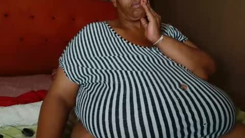 tinagiant online show from 03.20.26