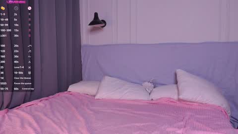 tinasiner online show from 01.17.25