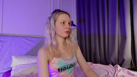 tinasiner online show from 02.19.25