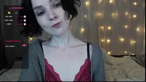 Snapshot of tinawincee chatting on 12.09.24 Tina online show from 12.09.24