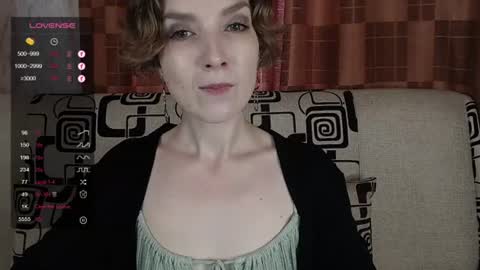 Snapshot of tinawincee chatting on 07.24.26 Tina online show from 07.24.26