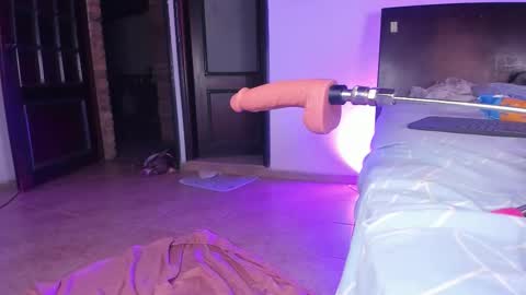 Snapshot of tinixmorgan chatting on 10.11.25 tinixmorgan online show from 10.11.25