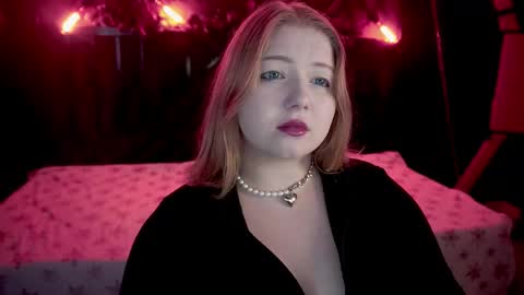 TinkerrBelll online show from 01.11.26