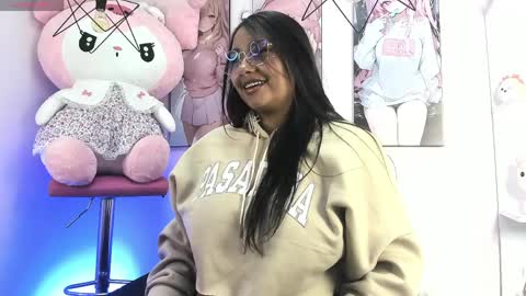 tinna noa online show from 04.07.26