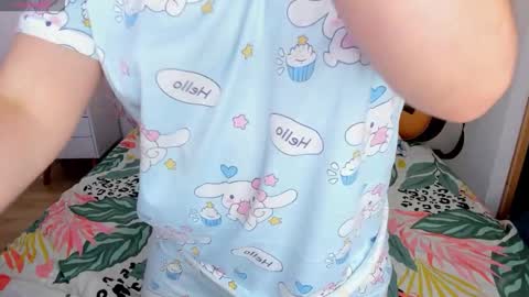 Snapshot of tiny__emmy_ chatting on 02.19.26 Emmy M online show from 02.19.26