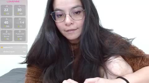 Snapshot of tiny_caroline chatting on 12.10.24 Tiny Caroline online show from 12.10.24