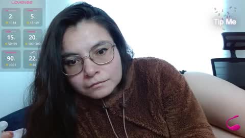 Tiny Caroline online show from 01.12.26