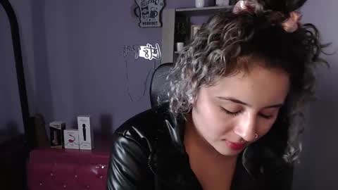 tiny online show from 02.25.25