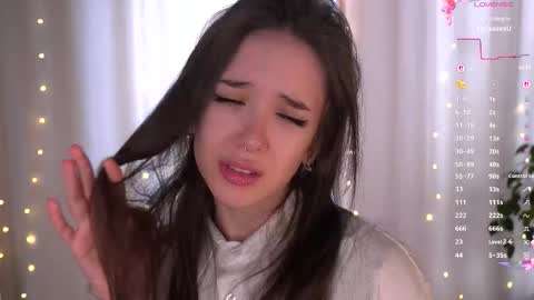 Annie online show from 02.03.26