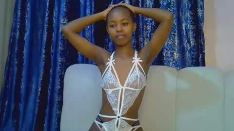 Snapshot of tinybarbie_ chatting on 02.14.26 Barbie online show from 02.14.26