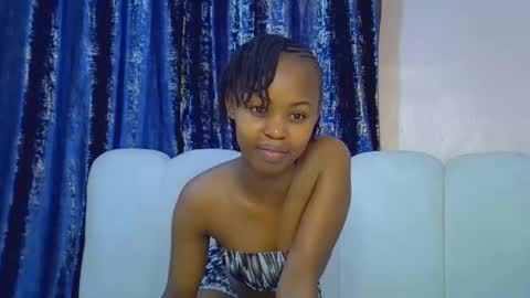 Snapshot of tinybarbie_ chatting on 03.07.26 Barbie online show from 03.07.26