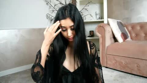 Snapshot of tinycassy chatting on 05.18.26 TinyCassi online show from 05.18.26