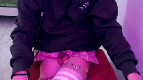 tinyfemboy online show from 02.21.25
