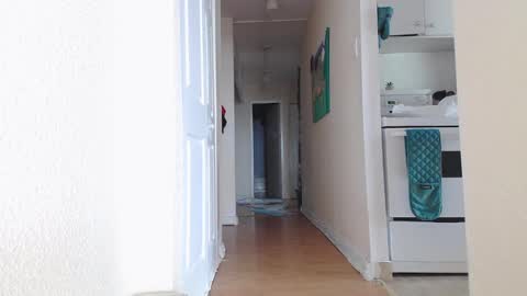 stage Kylie Sinner  brand CLITBAIT online show from 09.09.25