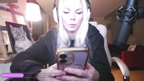 stage Kylie Sinner  brand CLITBAIT online show from 03.16.26