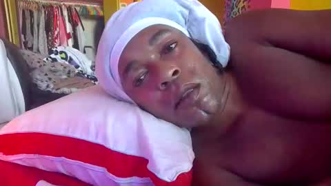 Snapshot of tinypoodledick chatting on 03.10.26 littledpoodledick online show from 03.10.26