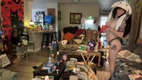 tinytitties online show from 06.05.26