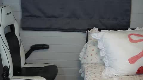 Lili online show from 10.01.25