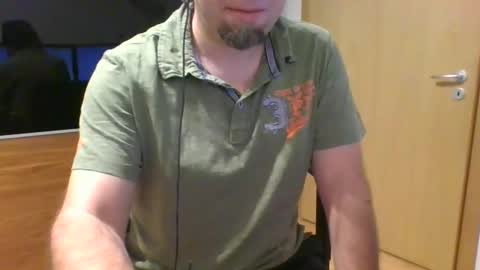 Snapshot of tirolerboy27 chatting on 12.04.24 Tirolerboy27 online show from 12.04.24