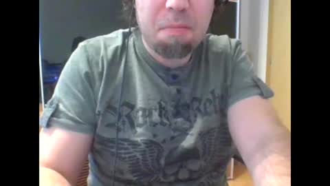 Snapshot of tirolerboy27 chatting on 01.21.25 Tirolerboy27 online show from 01.21.25