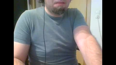 Snapshot of tirolerboy27 chatting on 02.06.25 Tirolerboy27 online show from 02.06.25