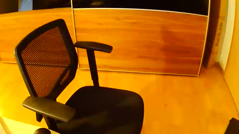 Snapshot of tirolerboy27 chatting on 02.19.26 Tirolerboy27 online show from 02.19.26